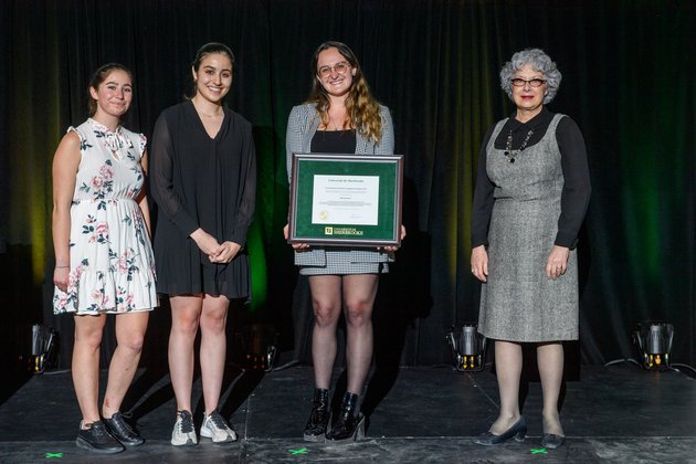 Myriam Arès à la cérémonie de remise de prix du Défi à l'engagement étudiant