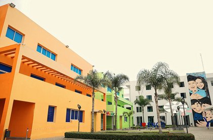 Bâtiment extérieur de l'École Nationale de Commerce de Gestion de Casablanca