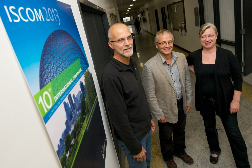 Mario Poirier, Claude Bourbonnais et Dominique Parisé ont organisé le 10e ISCOM, une première au Canada.