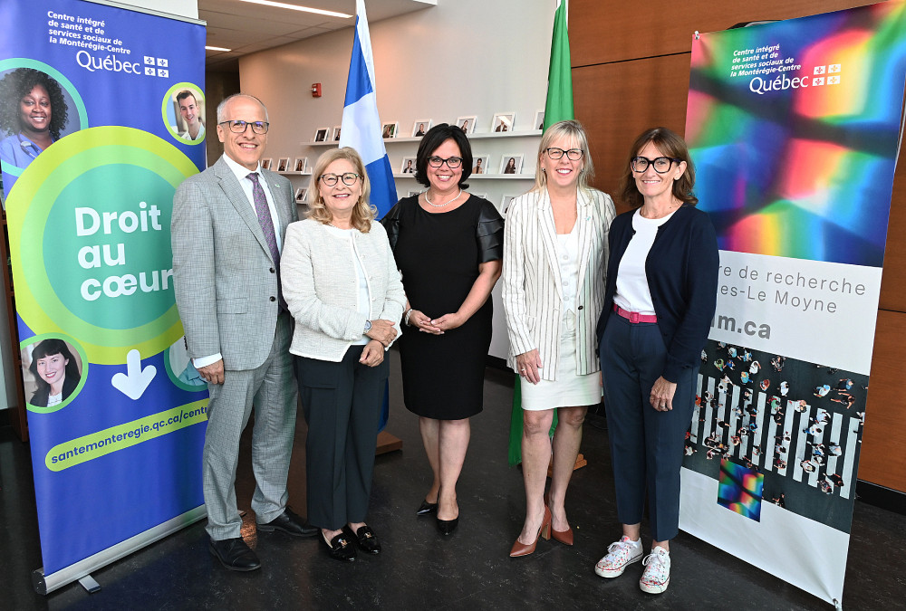 Pierre Cossette, recteur de l’UdeS; Dominique Tremblay, directrice scientifique du CRCLM; Maryse Poupart, PDG du CISSS de la Montérégie-Centre; Isabelle Poulet, députée de Laporte; Carole Jabet, directrice scientifique au FRQ – secteur Santé.