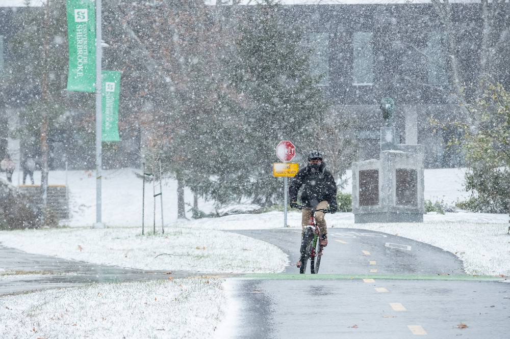 Déplacements à vélo l'hiver : des pneus adaptés !