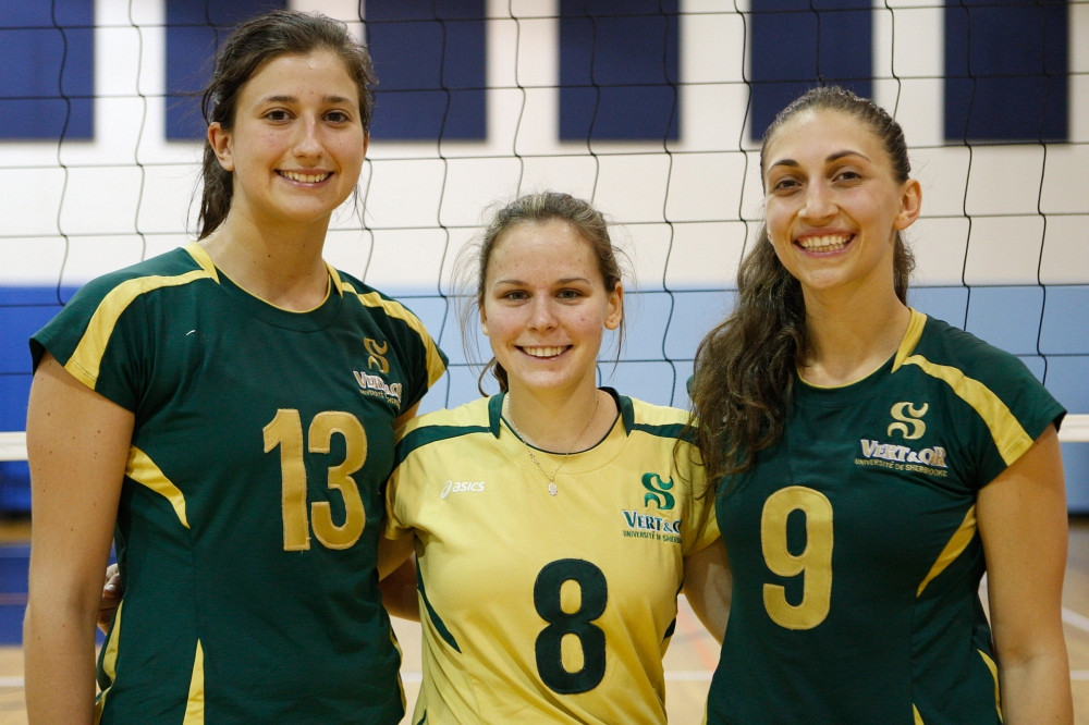 Les trois étoiles du Vert & Or à Tampa: Sarah-Jeanne Meunier-Bédard, Joanie Whittom et Catherine Deslauriers.