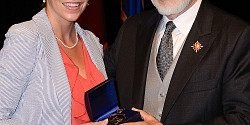 Émilie Duquette reçoit la Médaille du lieutenant-gouverneur pour la jeunesse