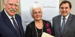 La professeure émérite Micheline Dumont reçoit le prix Gérard-Parizeau 2015