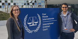 Josué Medina Iglesias et Claudie Marmet en stage à la Cour pénale internationale
