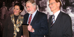 Peter Southam récompensé par la Société d'histoire de Sherbrooke