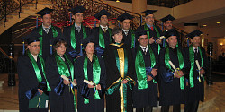 Une première cohorte de diplômés en Algérie