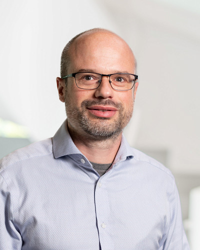 Max Hofheinz, professeur au Département de génie électrique et de génie informatique à la Faculté de génie, et membre de l’Institut quantique de l'UdeS
