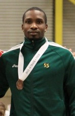 Harold Vulgaire a remporté la première médaille du Vert & Or au Championnat SIC d'athlétisme 2014 à Edmonton jeudi soir, soit le bronze au 60 mètres.