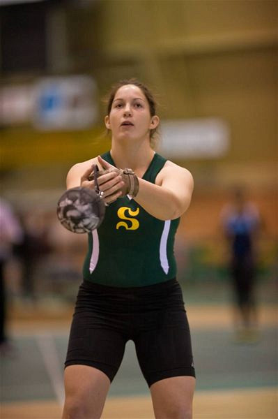 Annie Larose a remporté une quatrième médaille en autant d'années au championnat SIC d'athlétisme.