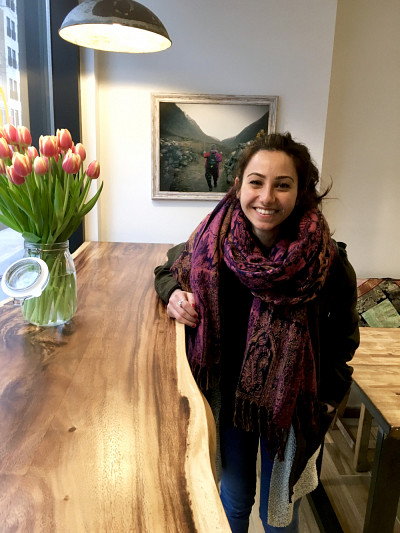 La diplômée Stéphanie Karam, fondatrice de Belém Café & Yoga