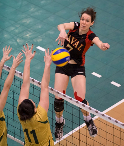 Le Vert & Or a complété son parcours au Championnat SIC de volleyball féminin avec une victoire contre le Rouge et Or de l'Université Laval samedi, ce qui lui octroie le 5e rang au classement des huit équipes participantes.