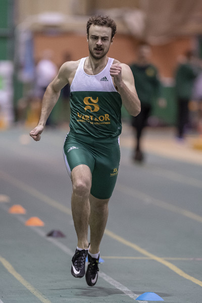 Charles Pelletier, l'un des quatre membres du relais masculin Vert & Or au 4 fois 400 m.