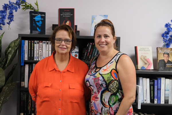 Mme Céline Leclerc, enseignante en alphabétisation et Mme Annie Poulin, directrice d’Alphare.