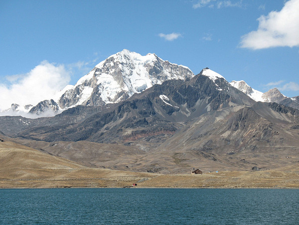 Le Nevado Huayna Potosi (6088 m)